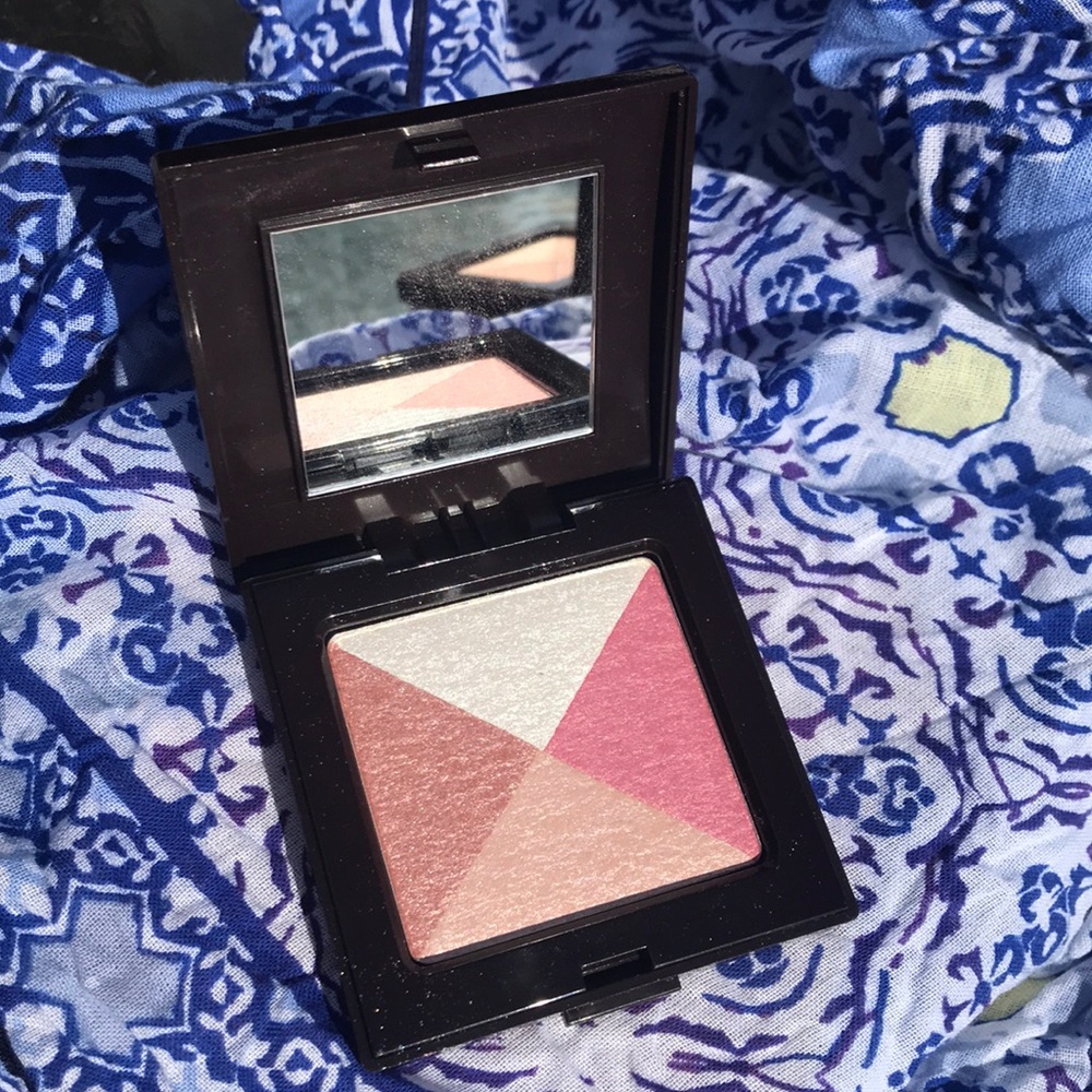Laura Mercier Shimmer Bloc